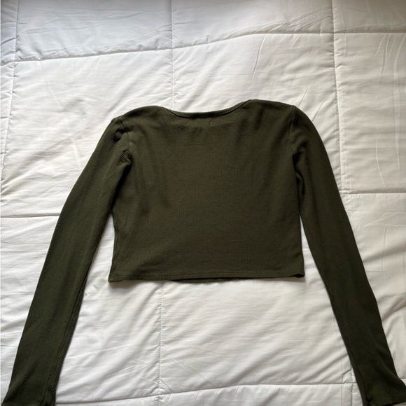 H&M Green Ribbed Knit Top - Picture 3 of 4